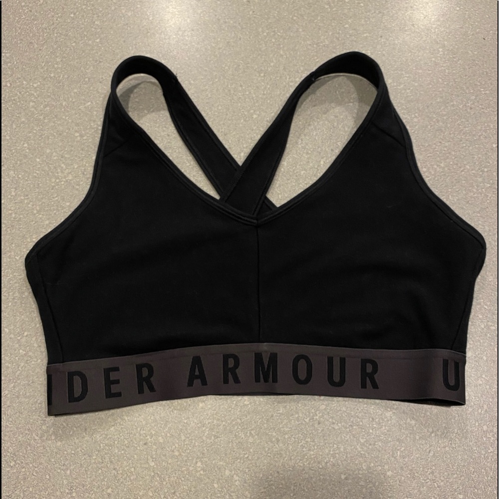 Under Amour Women’s Workout/Yoga Sports Bra